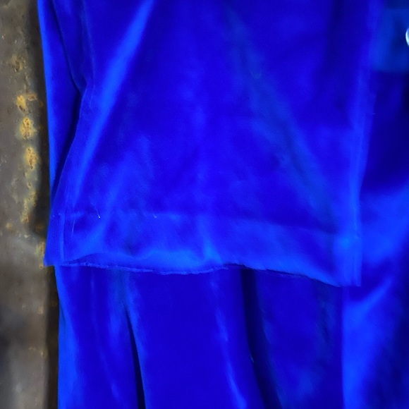 Vintage Y2K 2 piece Royal blue velvet/velour tracksuit - Picture 9 of 9